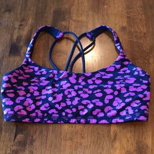 Lululemon Free to Be Sports Bra